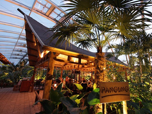 Das Restaurant PANGUNG Tropengarten im ELE-Tropenparadies