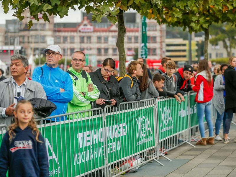 Am 3. Oktober liefen wieder tausende alte und junge Läufer um den Phoenix-See.