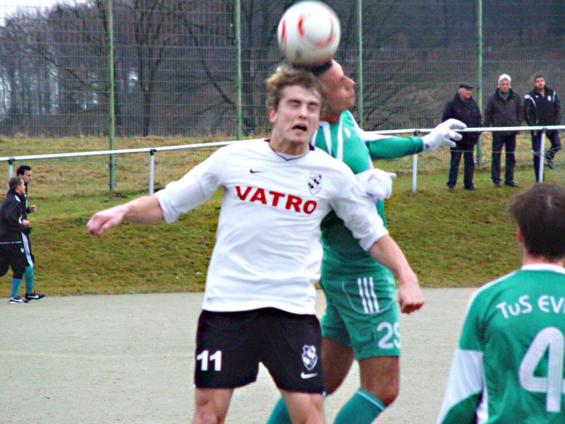 13 Tore: David Ohm von der SpVg Olpe (hier im Spiel gegen TuS Eving-Lindenhorst).