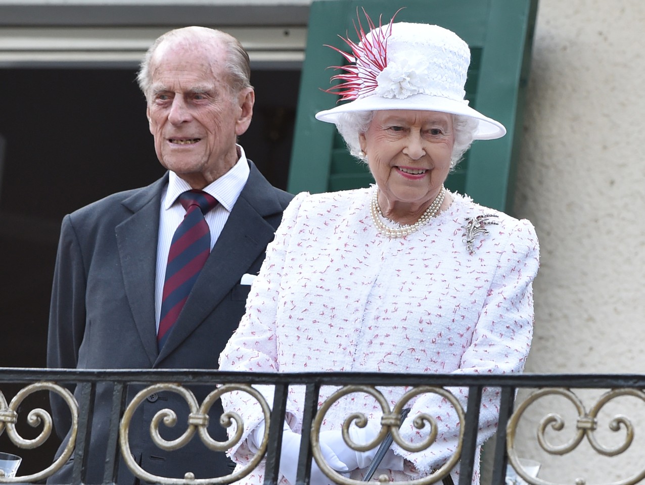 Prinz Philip und Queen Elizabeth waren 73 Jahre lang verheiratet. Nun soll Prinz Charles für die Königin da sein.