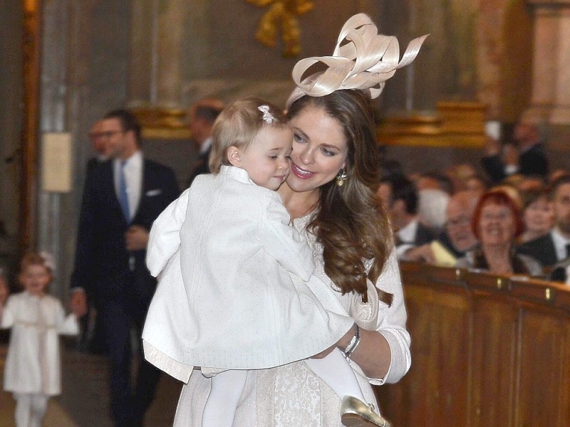 ... bei der Taufe der kleinen Tochter von Prinzessin Madeleine...