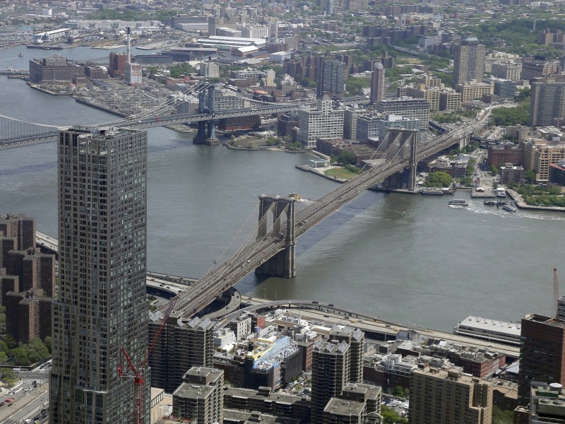 ... und hat Brooklyn Bridge...
