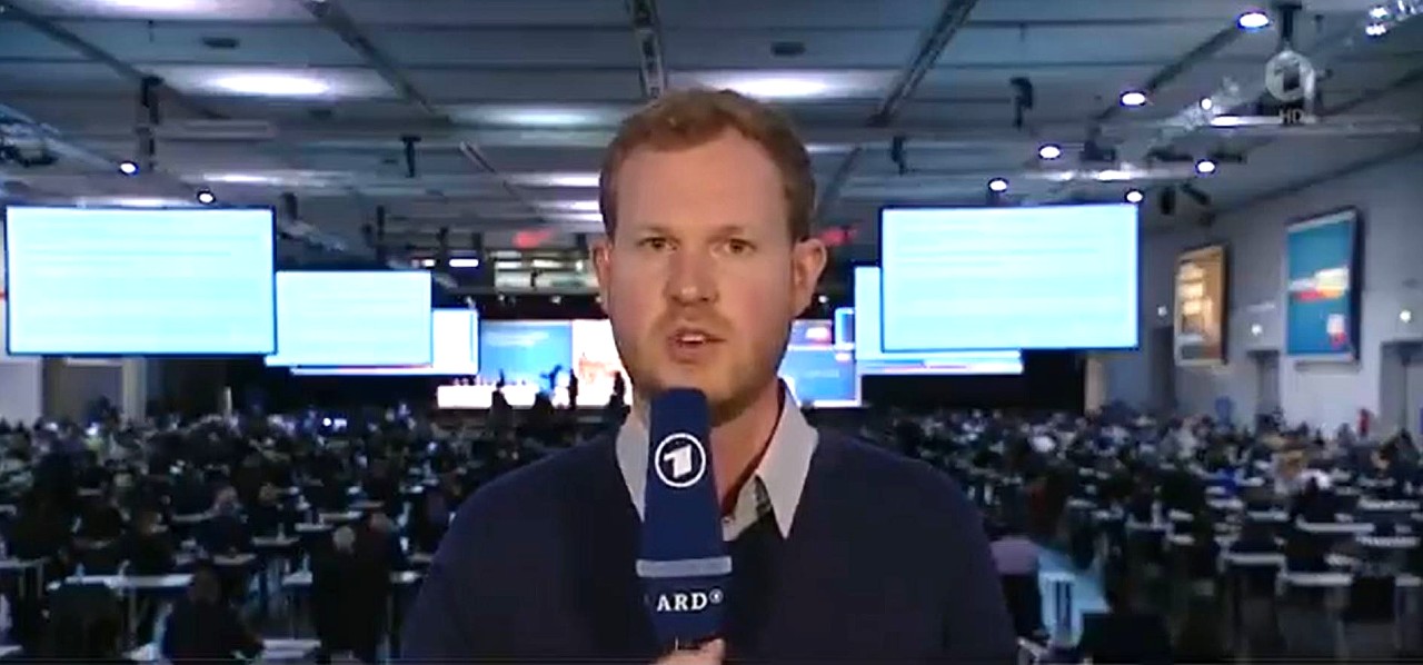 ARD-Reporter Martin Schmidt berichtete für die Tagesschau vom AfD-Parteitag.