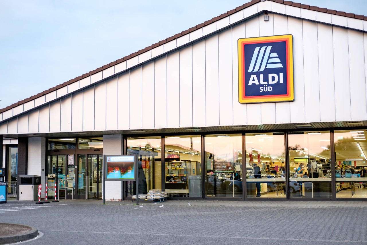 Aldi: Verzichtet der Discounter bald auf Kassen? Unternehmen erklärt die radikale Idee (Symbolbild). 