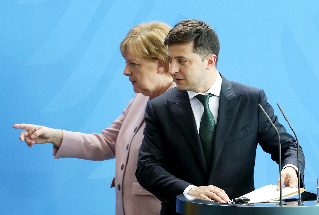 Bundeskanzlerin Angela Merkel (CDU) und der ukrainische Präsident Wolodymyr Selenskyj. 
