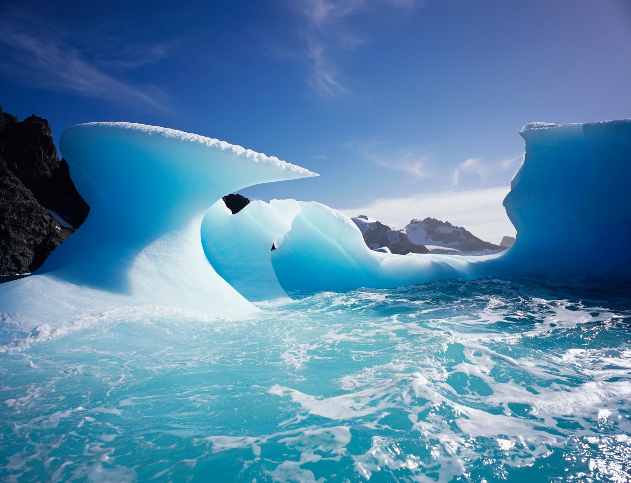 Das Eis in der Antarktis schmilzt.