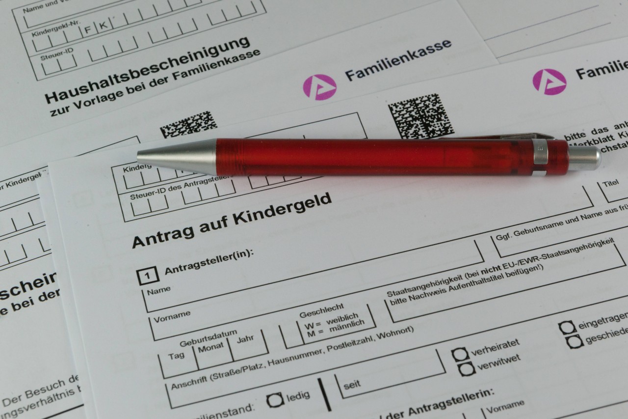 Der Antrag auf Kindergeld, den man bei der Familienkasse einreichen muss. 