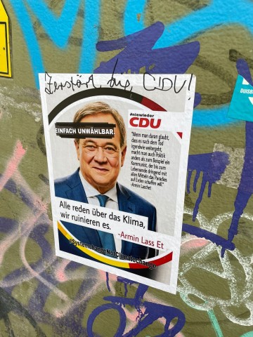 Bundestagswahl in NRW: Ein vermeintliches CDU-Plakat in Duisburg.