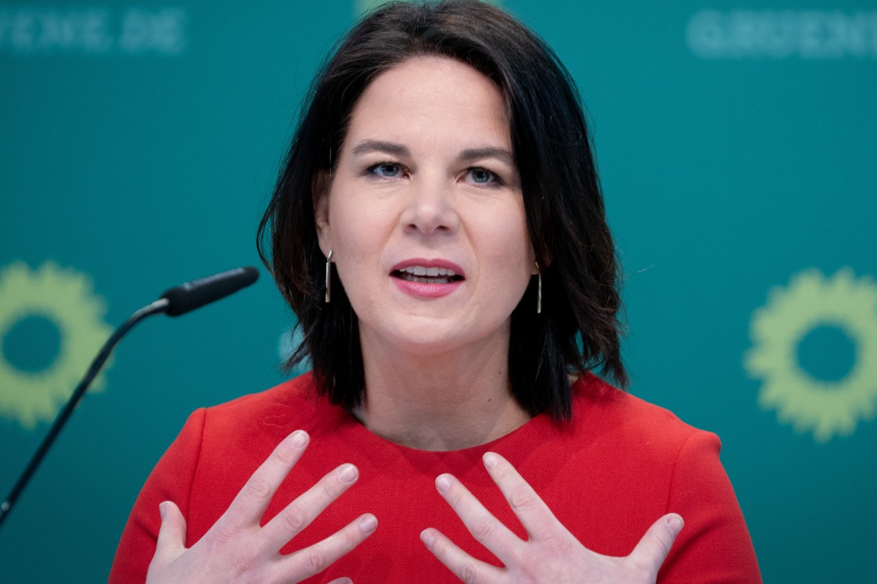 Steht als Kanzlerkandidatin in der Kritik: Annalena Baerbock.