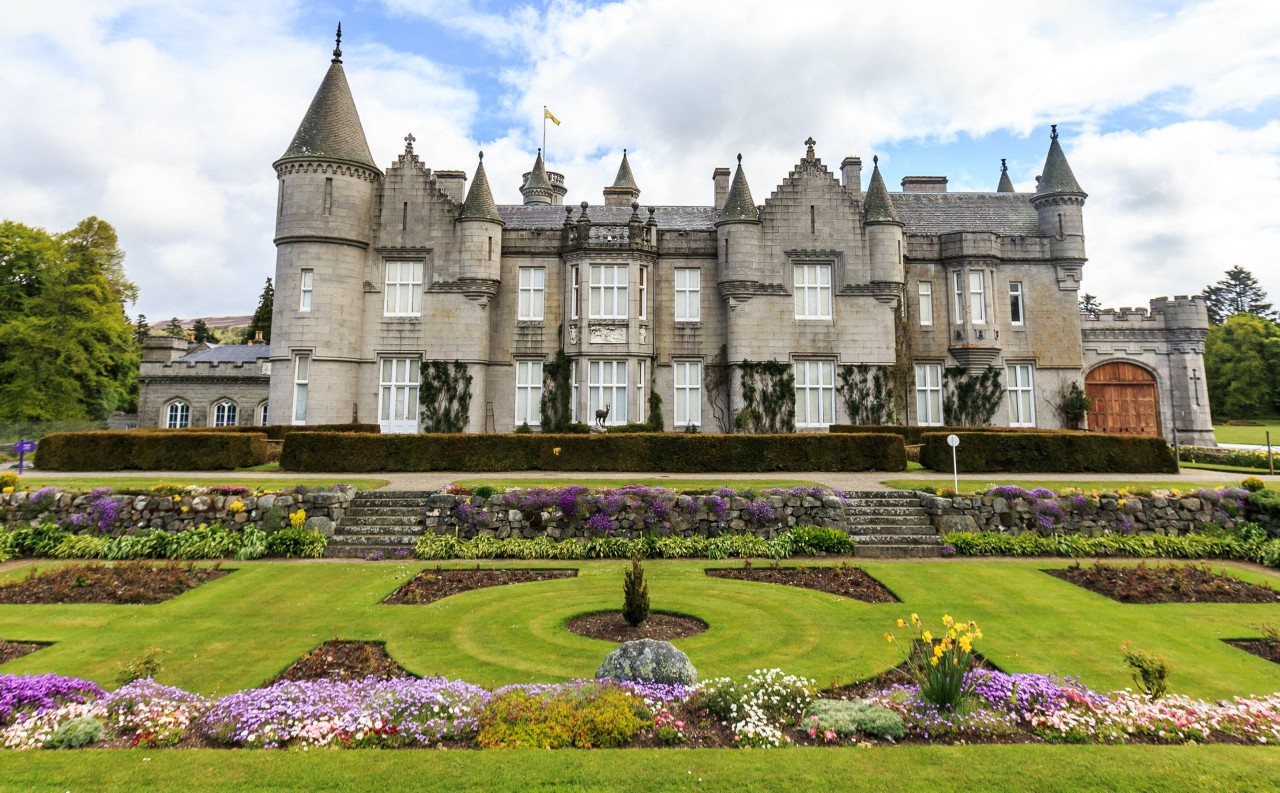 Das Schloss Balmoral ist die Sommerresidenz von Queen Elizabeth II. in Schottland.