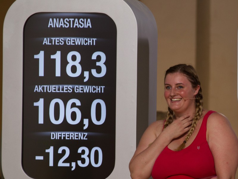 In der ersten Woche hat Anastasia stolze 12 Kilogramm abgespeckt. 