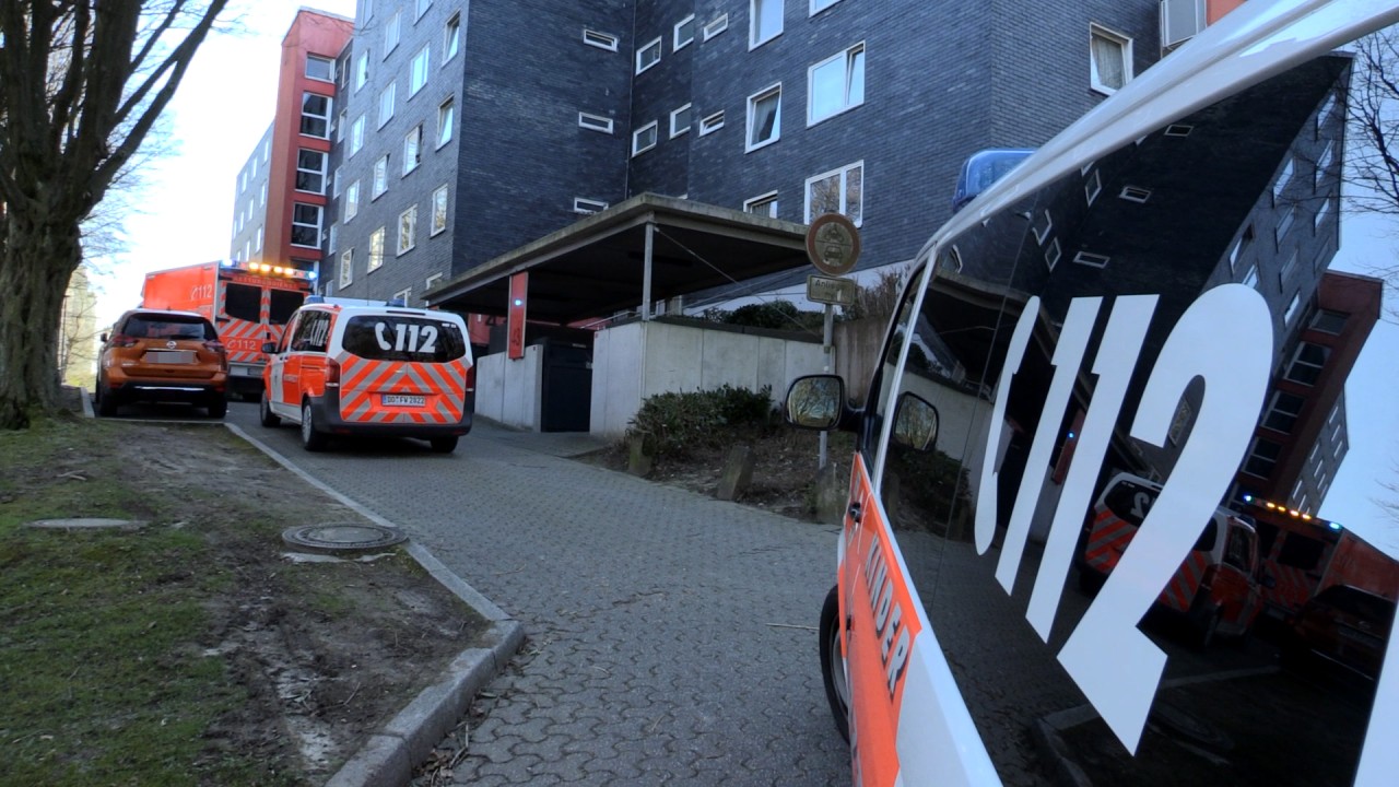 In Bochum ist ein Kind (3) aus dem Fenster dieses Mehrfamilienhauses gestürzt.