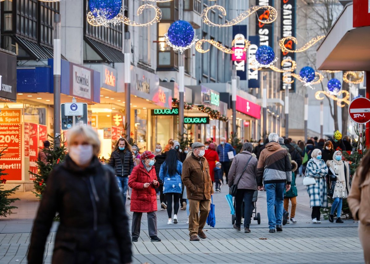 Bochum: Verkaufsoffener Sonntag in der Vorweihnachtszeit – Anwohner wütend! „Die spinnen doch"