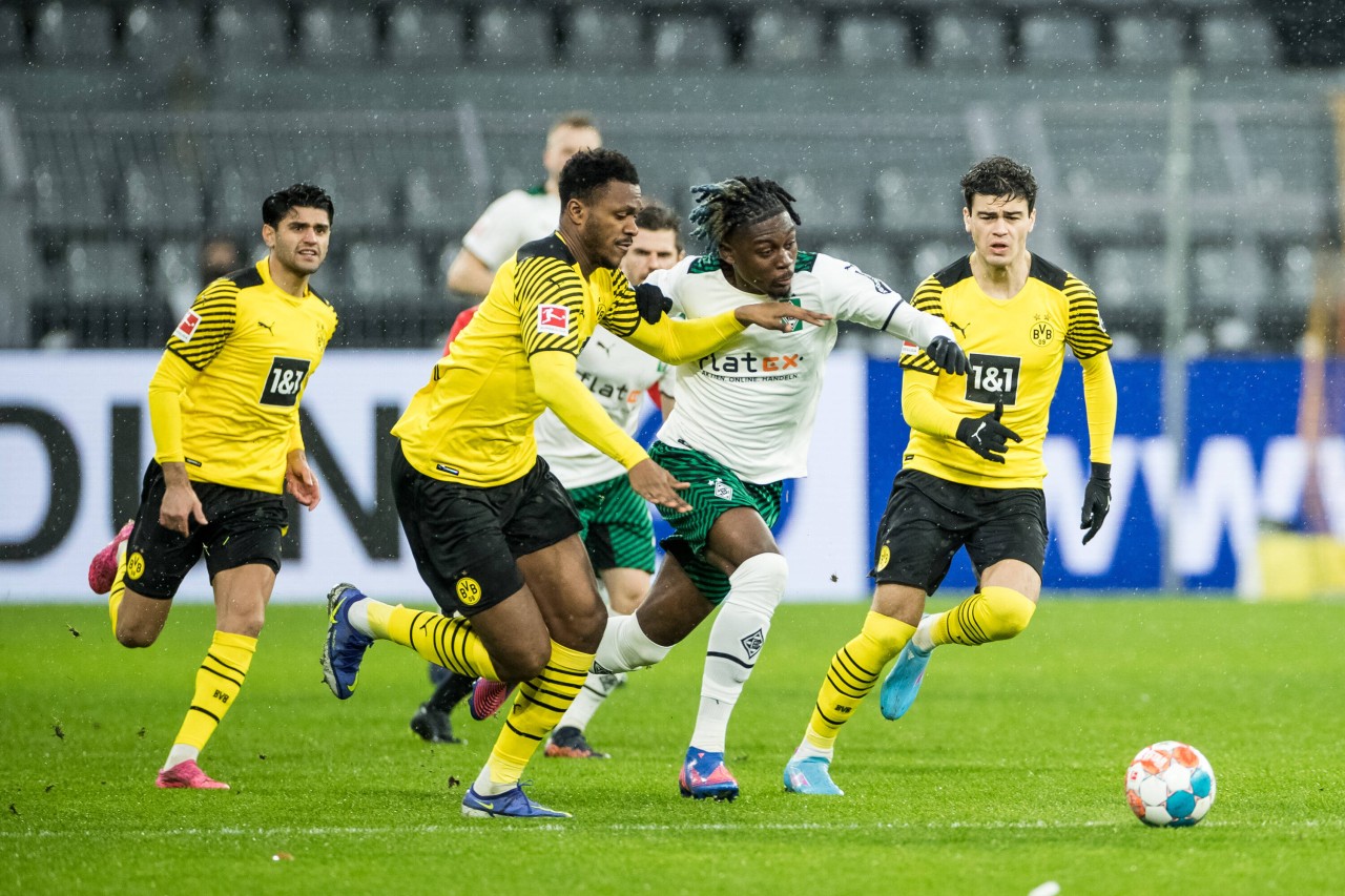 Borussia Dortmund - Borussia Mönchengladbach: Dan-Axel Zagadou und Giovanni Reyna verletzen sich. Für einen kann der BVB jetzt Entwarnung geben. 
