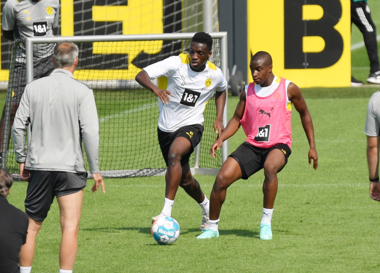 Borussia Dortmund: Abdoulaye Kamara und Youssoufa Moukoko wollen bei den Profis angreifen.
