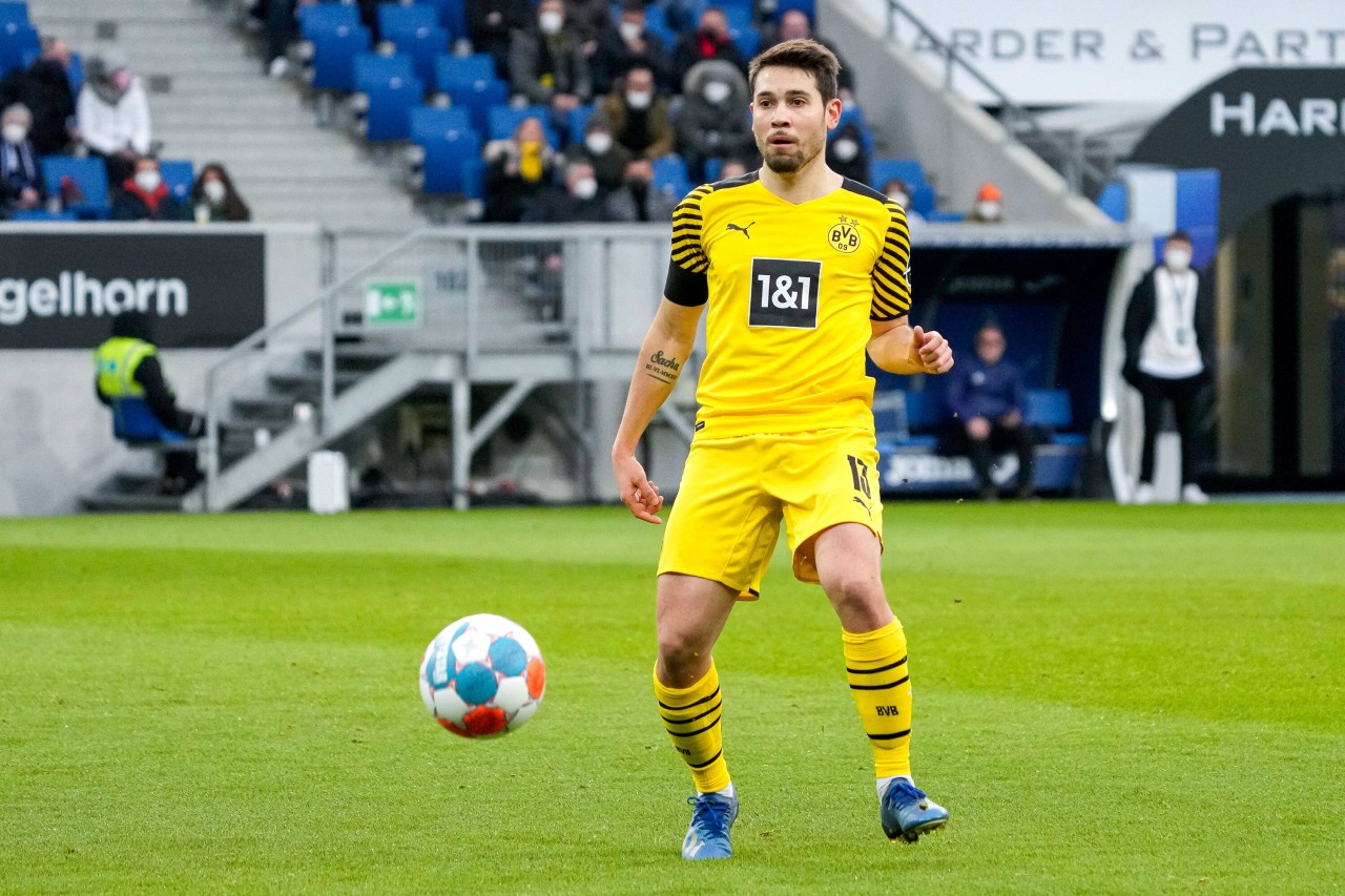Bleibt Raphael Guerreiro Borussia Dortmund auch über 2023 erhalten? 
