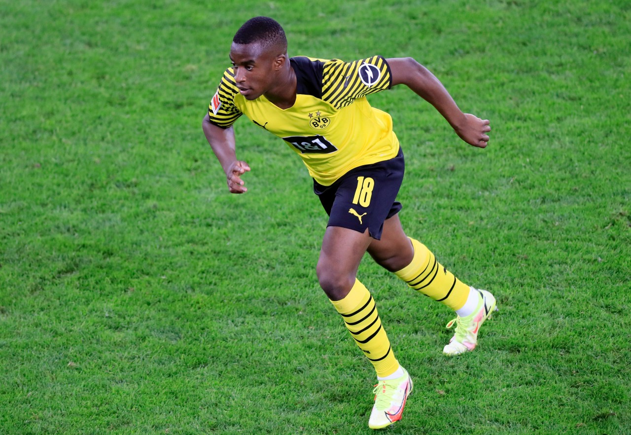 Borussia Dortmund hat Grund zur Freude. Yousouffa Moukoko meldet sich in alter Stärke zurück. 