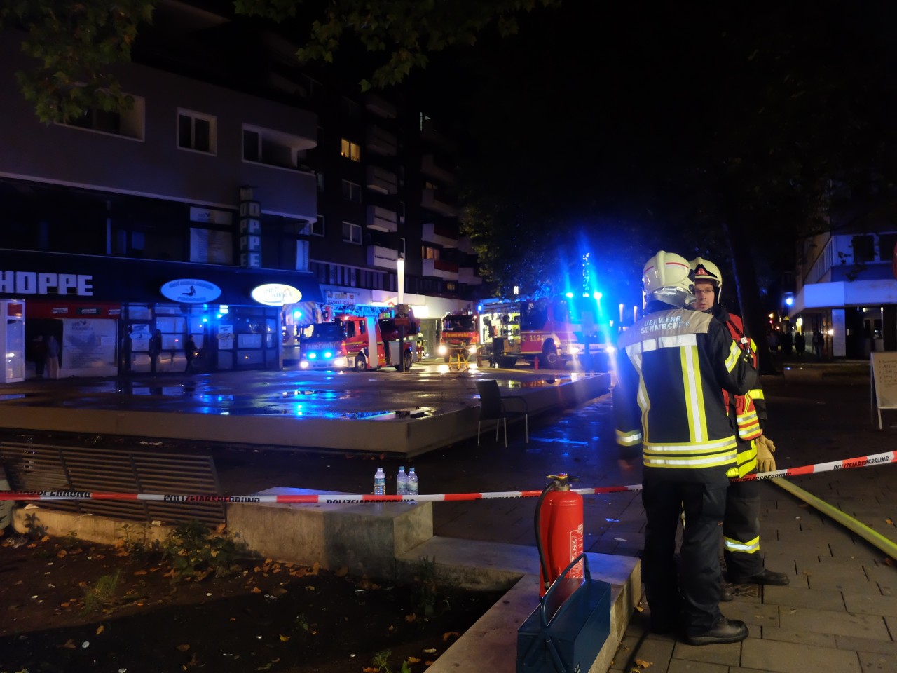 Die Einsatzkräfte rückten aus den Feuerwachen Altstadt und Buer an.