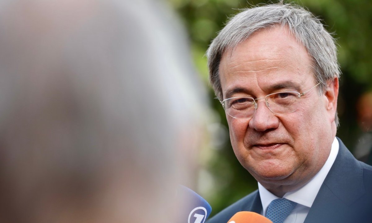 Bundestagswahl: Armin Laschet mit deutlichem Dämpfer.