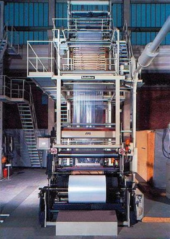 Folien für die Verpackungsindustrie werden in Herten seit
vielen Jahren und mit modernen Maschinen gefertigt.