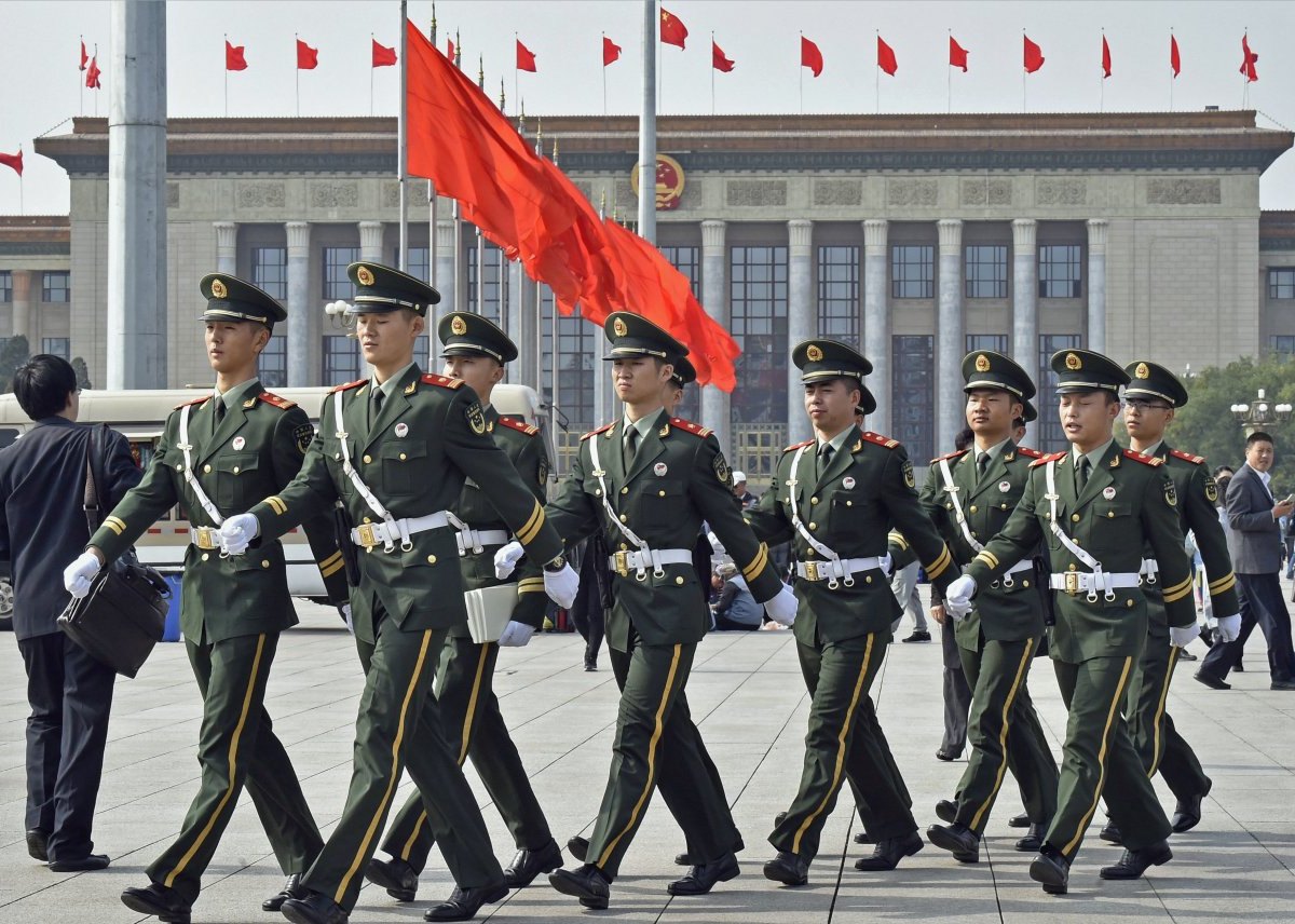 China-Militär.jpg