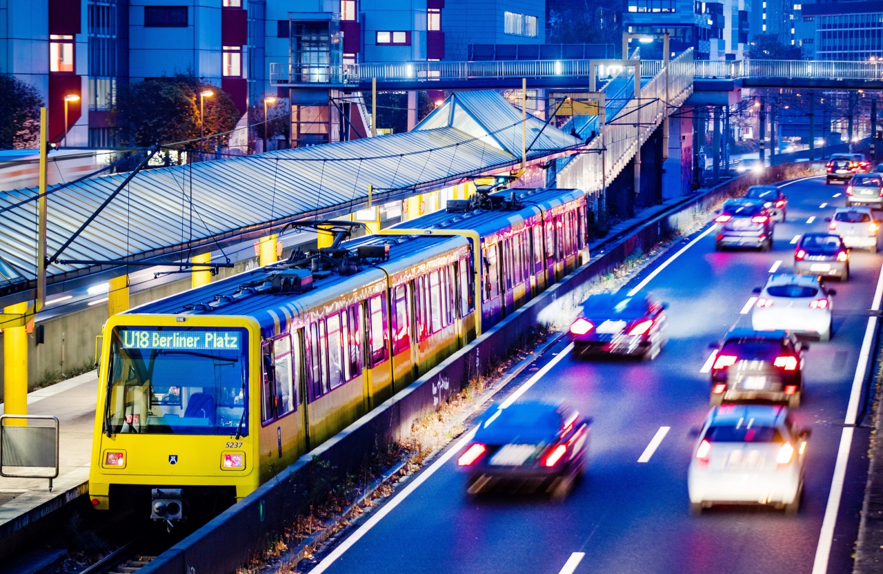 Die Baupläne für das Projekt der City-Bahn in Essen liegen nun vor. (Symbolbild)