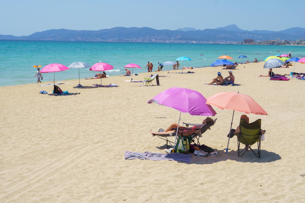  Mallorca sagt „Nein, danke“ – eine bestimmte Urlauber-Gruppe solle lieber direkt zu Hause bleiben. (Symbolbild)