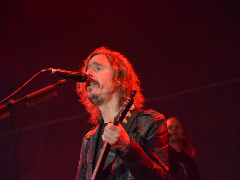 Die Band Opeth bei ihrem Auftritt im Amphitheater Gelsenkirchen. Dort fand wieder das Rock Hard Festival statt.