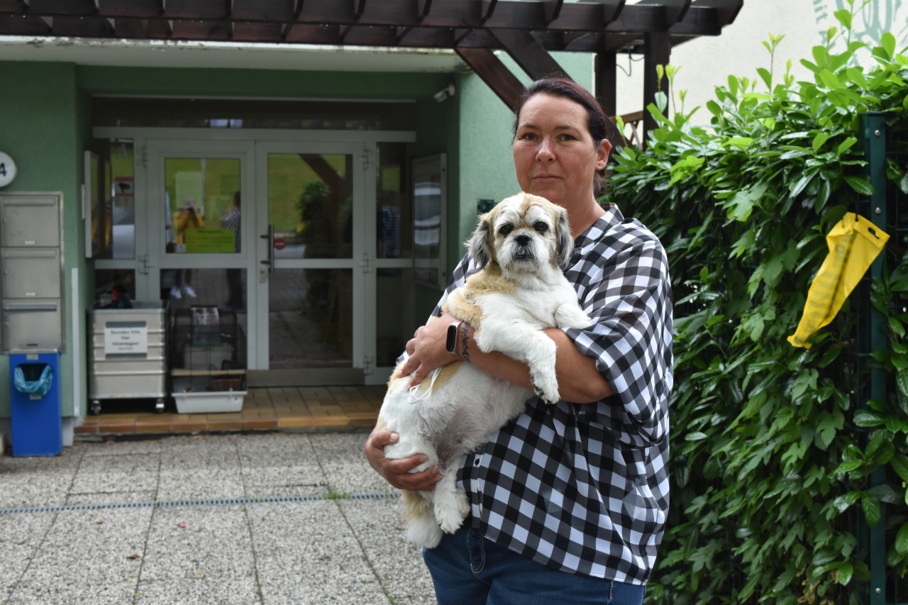 Tierheim Essen: Leiterin Jeanette Gudd sieht die Lage eng. 