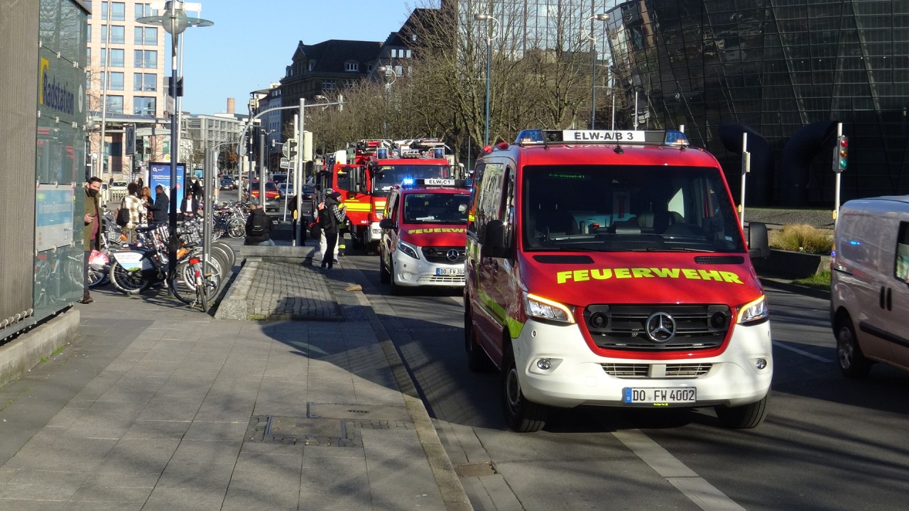 Deutsche Bahn in Dortmund: Am Hauptbahnhof musste ein ICE evakuiert werden.
