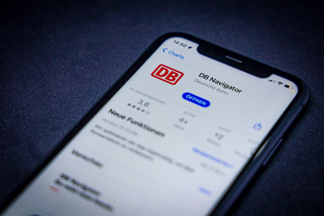 Die Deutsche Bahn-App ist bei vielen Fahrgästen sehr beliebt. (Archivbild) 