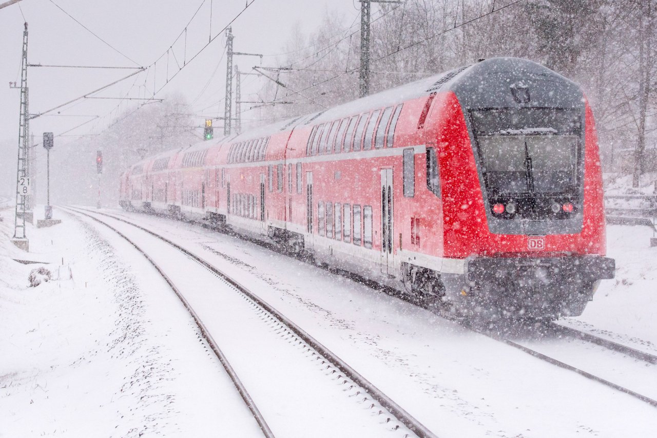 Deutsche Bahn Ansturm zu Weihnachten erwartet SO reagiert Konzern