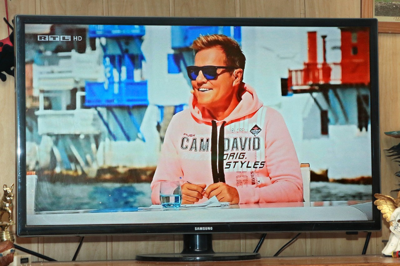 Dieter Bohlen sagte für die Live-Shows bei DSDS ab.