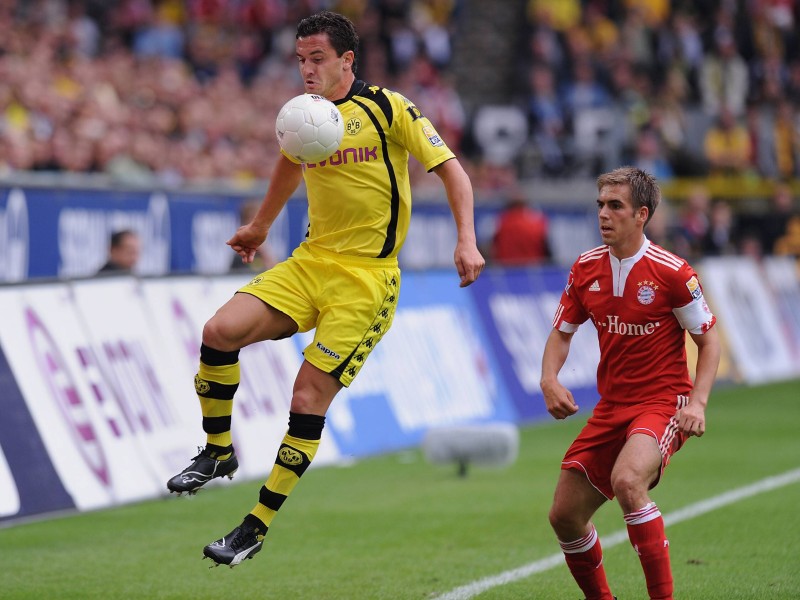 Mit der Empfehlung von 31 Treffern in 85 Spielen kam Dimitar Rangelov 2009 von Energie Cottbus zu Borussia Dortmund. Eine Zusammenarbeit, die nicht lange halten sollte. Insgesamt verlieh der BVB den Stürmer drei Mal, eine Leistungssteigerung bei Rangelov zeichnete sich indes nicht ab.