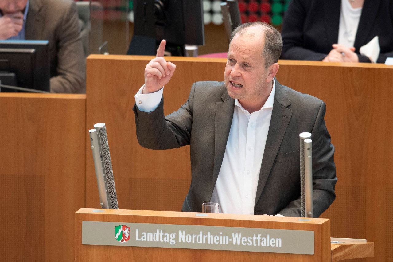 Ditib in NRW: Joachim Stamp äußert sich zu dem Vorschlag. 