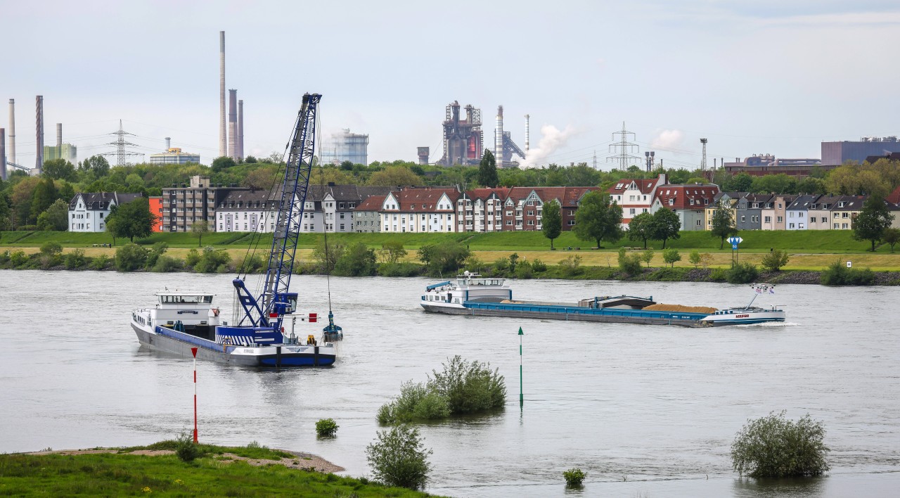 Der Rhein in Duisburg sollte nicht zum Schwimmen genutzt werden!
