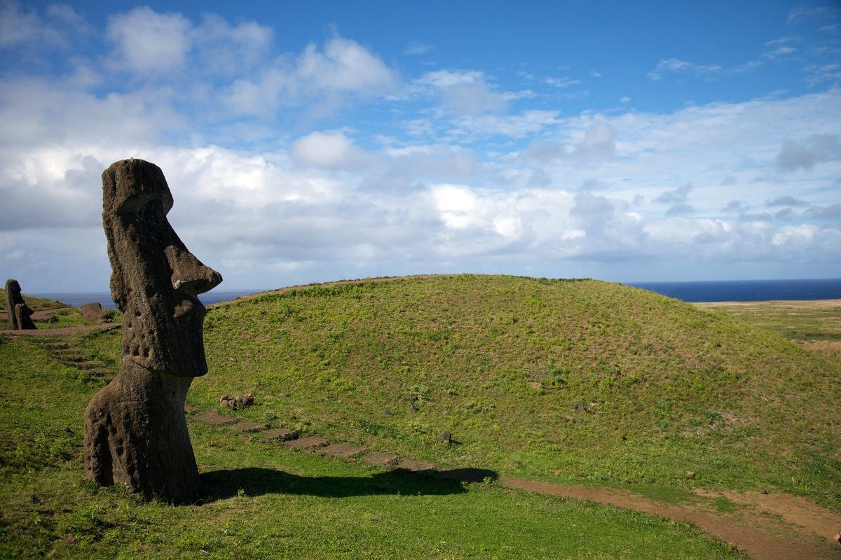 Ein Moai, einer der für die Osterinseln typischen überdimensionalen Steinköpfe