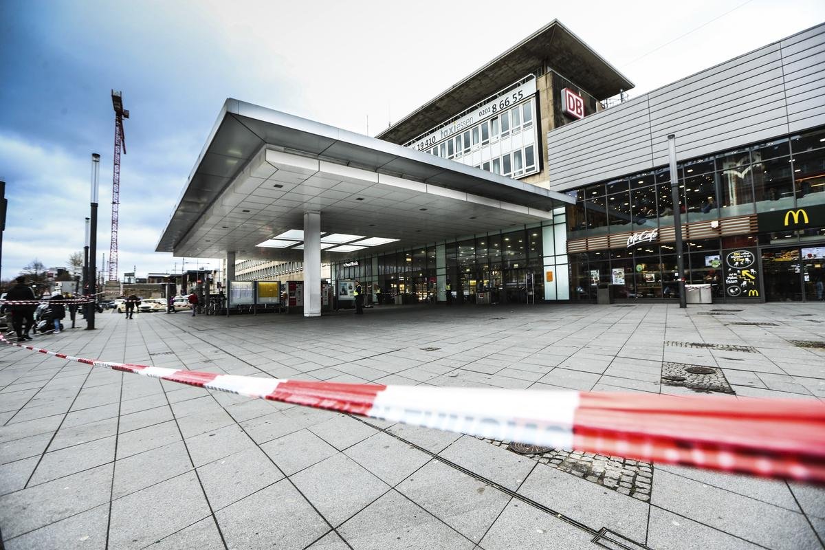 Essen-Hauptbahnhof.jpg