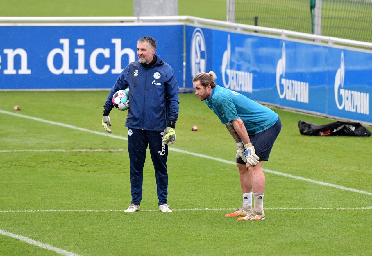 FC Schalke 04: Simon Henzler und Keeper Ralf Fährmann sind alte Bekannte.