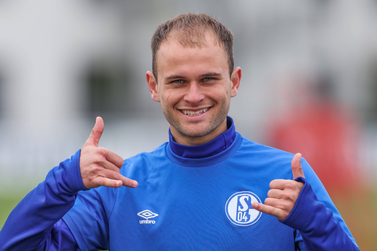 Die Fans des FC Schalke 04 fordern, dass Leo Scienza von der U23 einen Einsatz bekommt. Darf er sich jetzt Hoffnungen machen?