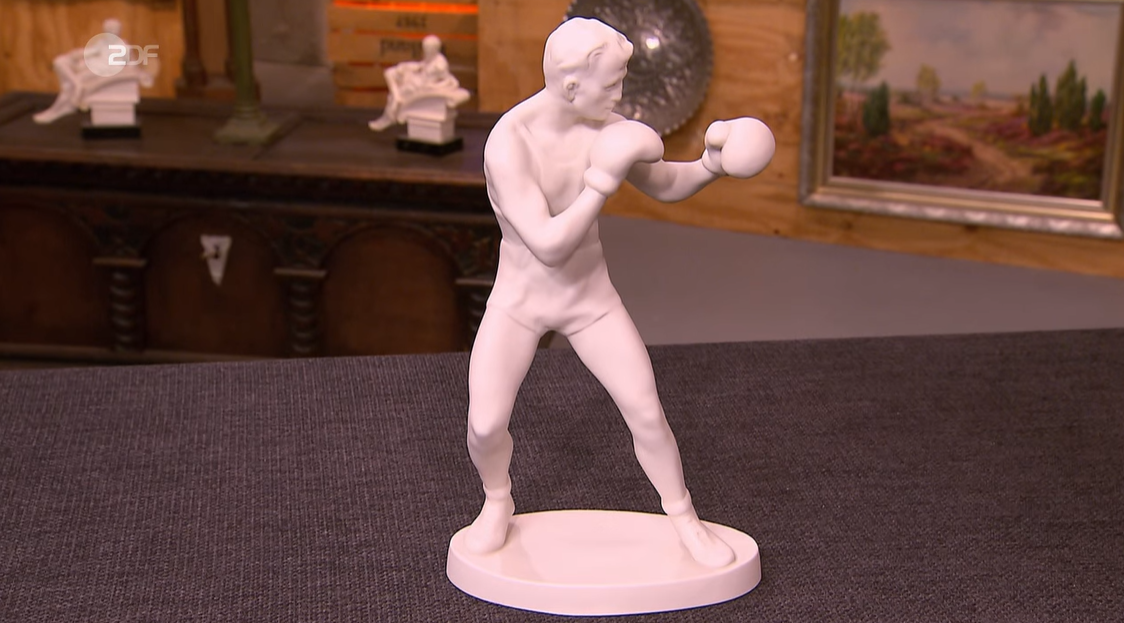 Diese Porzellanfigur von Box-Legende Max Schmeling schätzt der Experte auf bis zu 400 Euro.
