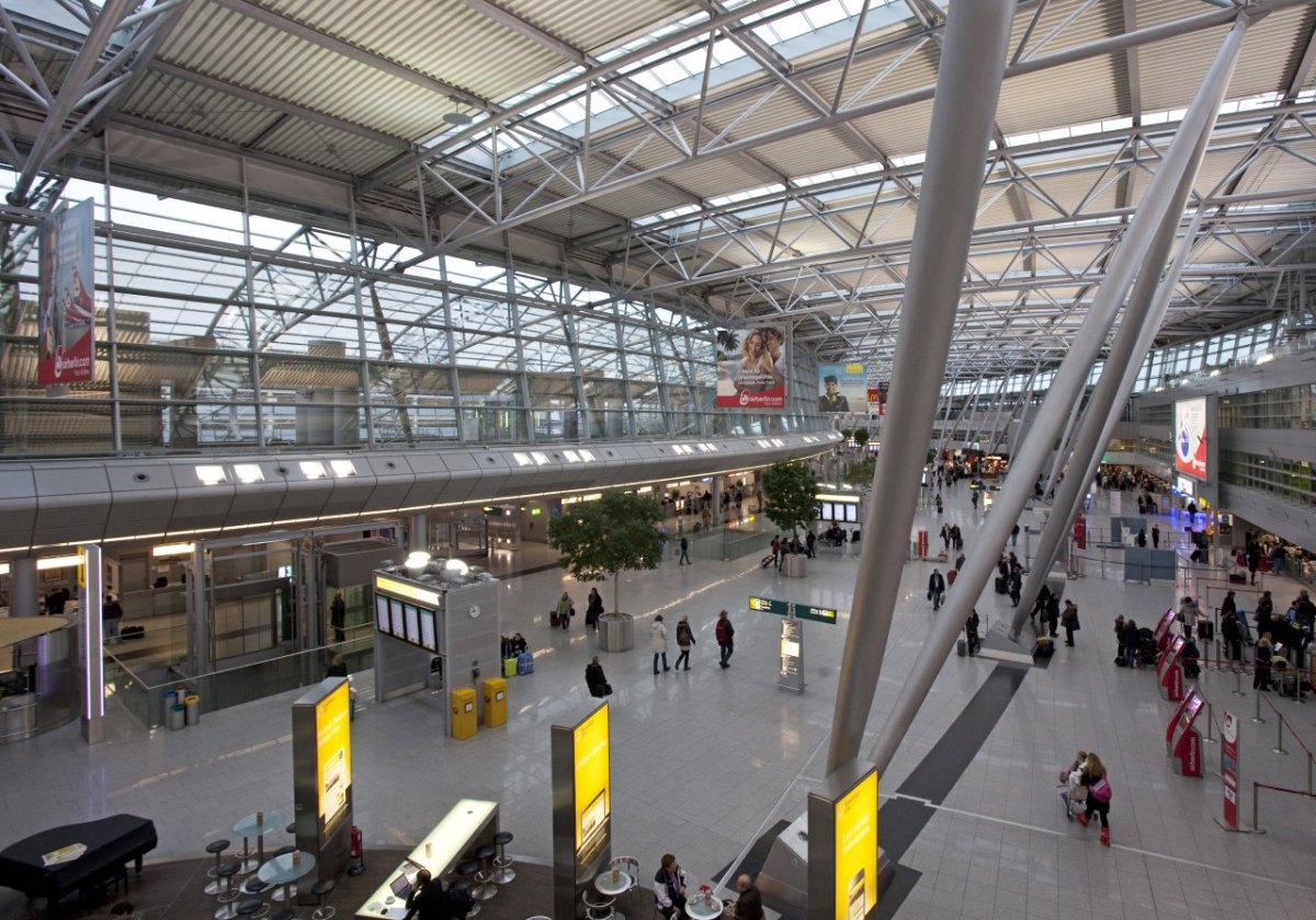 Flughafen Düsseldorf Terminal.jpg