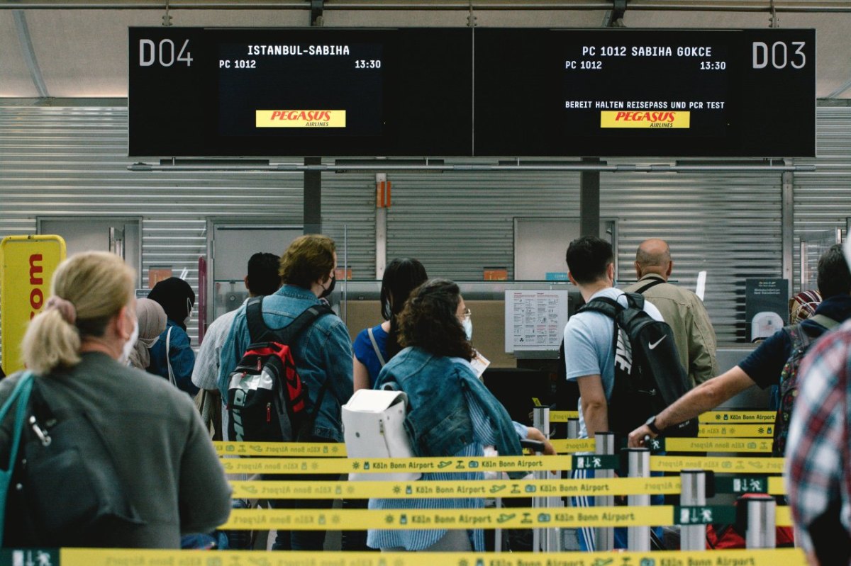 Flughafen Köln/Bonn.jpg