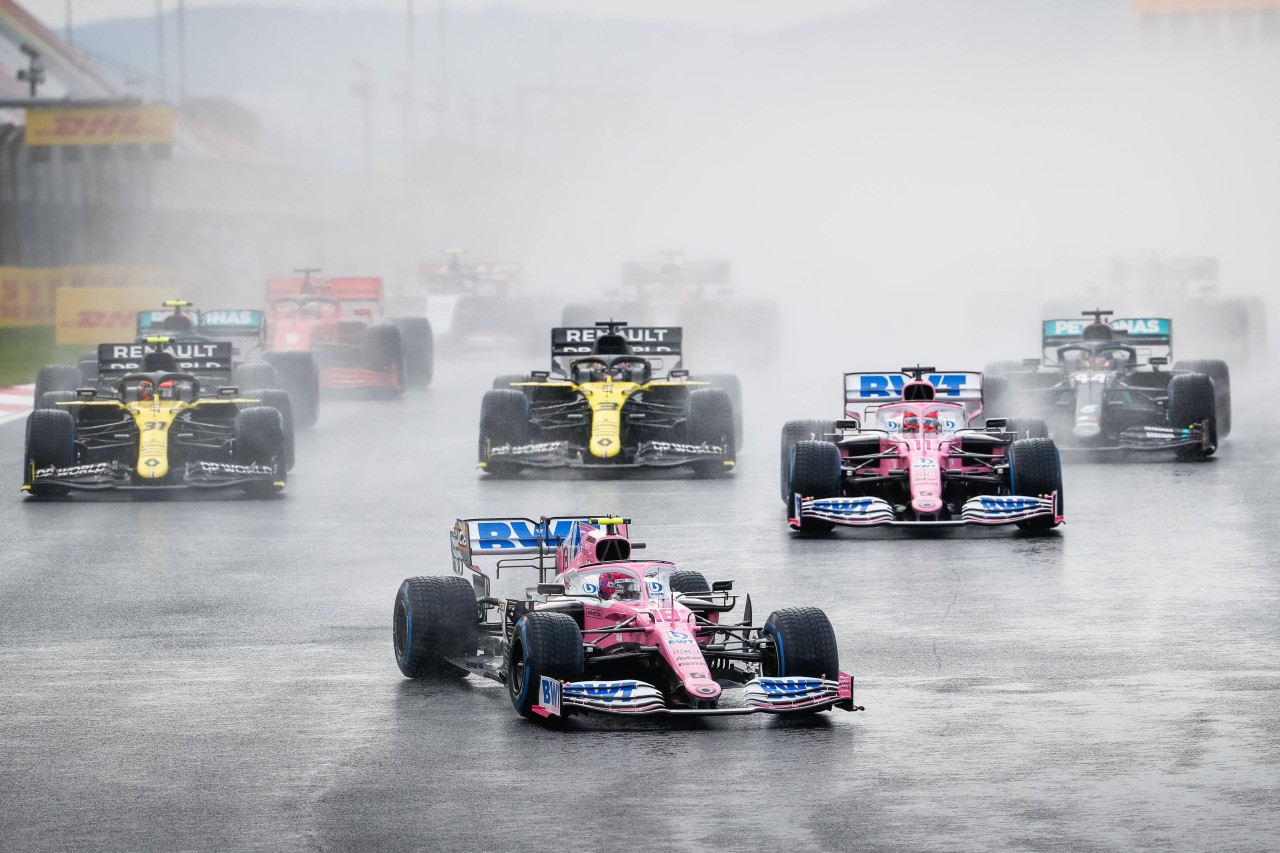Beim letzten Rennen in der Türkei hatten die Formel 1-Fahrer mit viel Regen zu kämpfen.