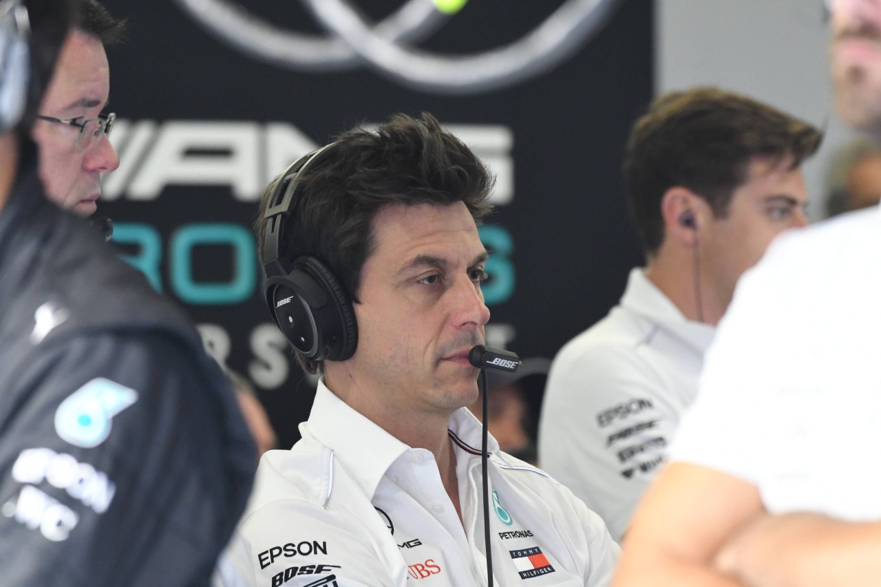 Formel 1: Gab es zwischen Mercedes um Teamchef Toto Wolff und der FIA eine geheime Absprache?