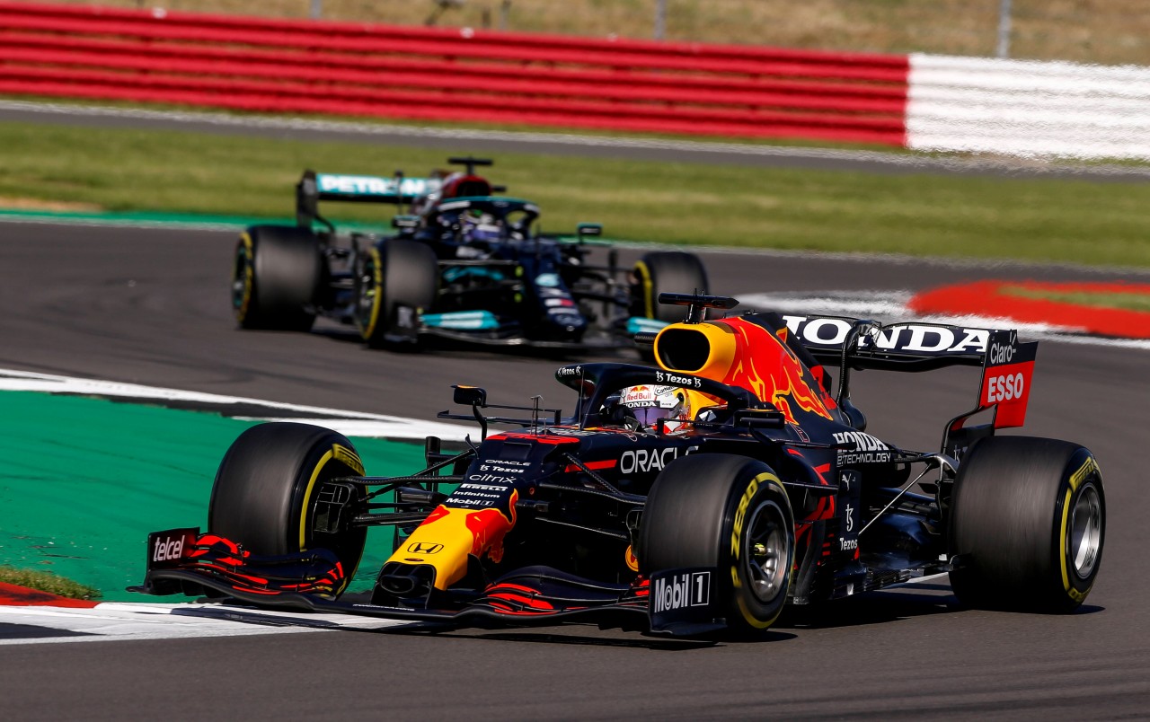 In der Formel 1 eskaliert die Situation zwischen Red Bull und Mercedes.