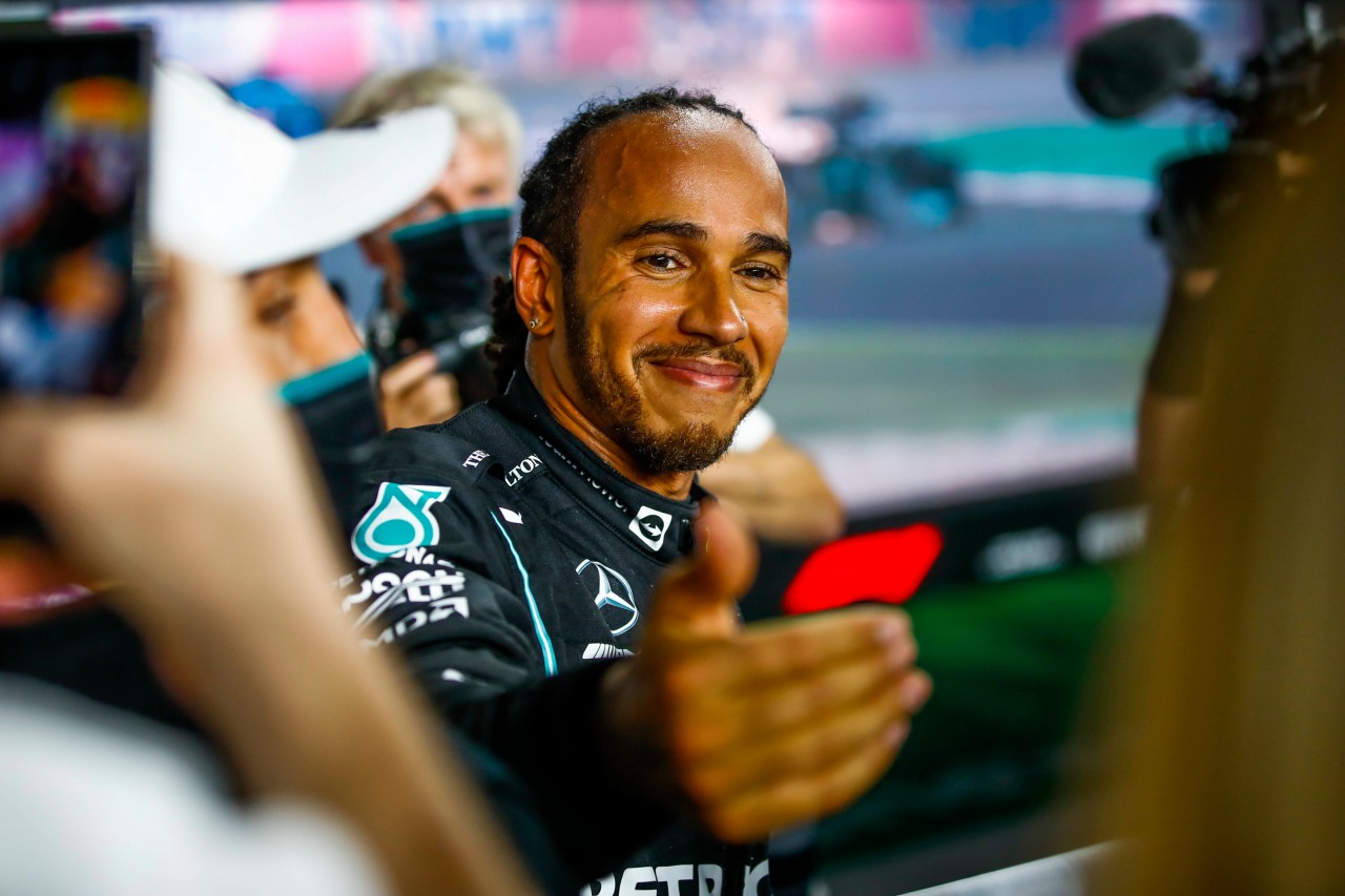 Formel 1: Lewis Hamilton hat im Kampf um die Weltmeisterschaft nochmal aufgeholt.