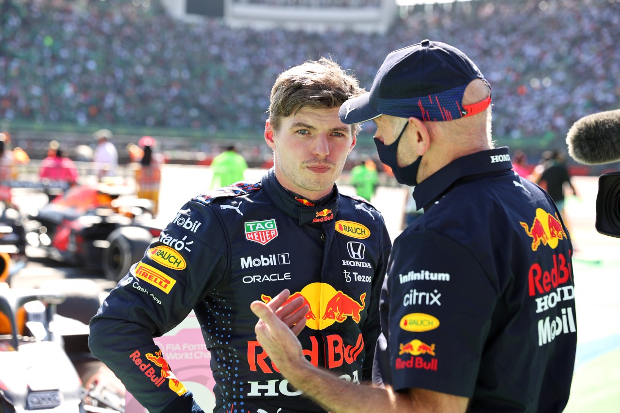 Formel 1: Max Verstappen sorgte bei seinem Team kurz für Schnappatmung.