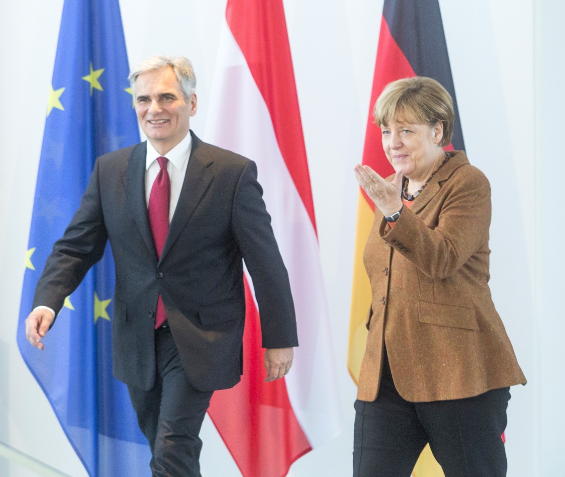 Nicht mehr mein Land? Angela Merkel mit Österreichs Kanzler Werner Faymann bei ihrer gemeinsamen Pressekonferenz in Berlin. 