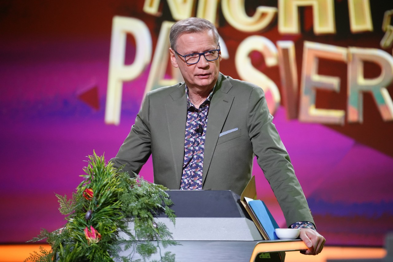 Günther Jauch hat in einer RTL-Show vor laufenden Kameras aufgegeben.